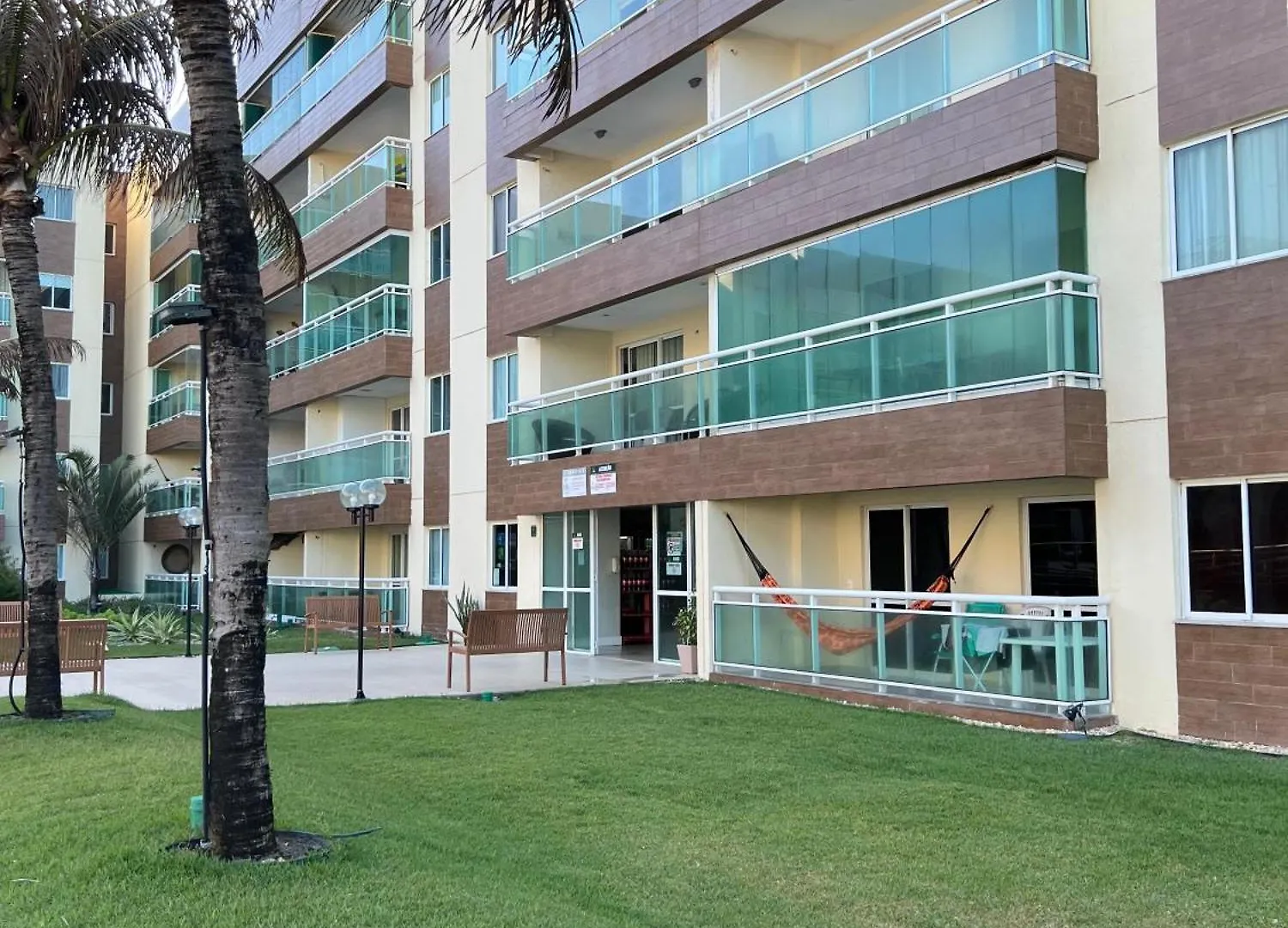 Vg Fun Praia Do Futuro Pe Na Areia Ap 311 Imob Temporada フォルタレザ ブラジル